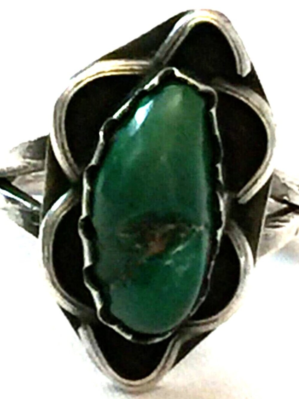 VINTAGE NAVAJO HANDMADE GREEN TURQUOISE STERLING SILVER RING SIZE 5.75 6g